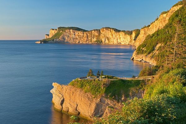 Canada-Quebec-Forillon National Park Limestone cliffs along bay
